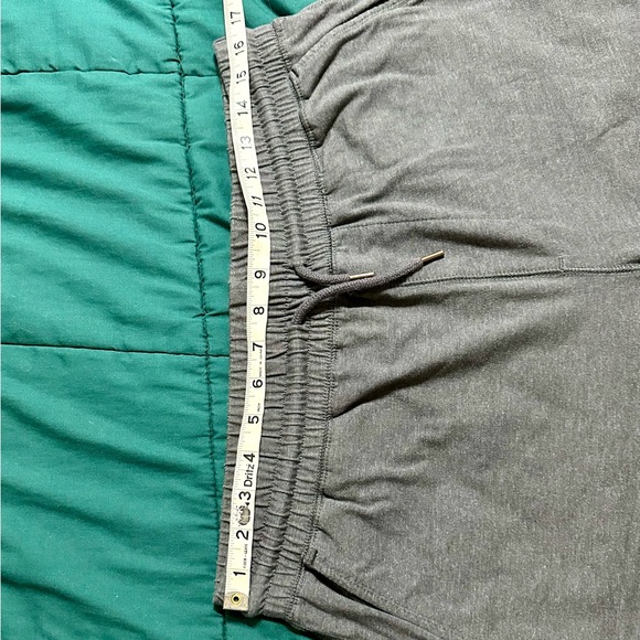 Gap Men’s Cotton Blend Jersey Athletic or Lounge Shorts - Set of 3 - Medium - Picture 15 of 15